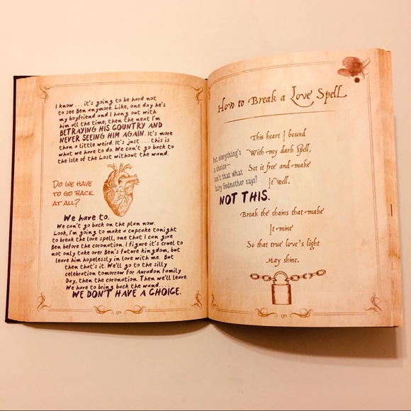 3/$15 ❤️ Disney Descendants Mal’s Spell Book - Picture 8 of 8